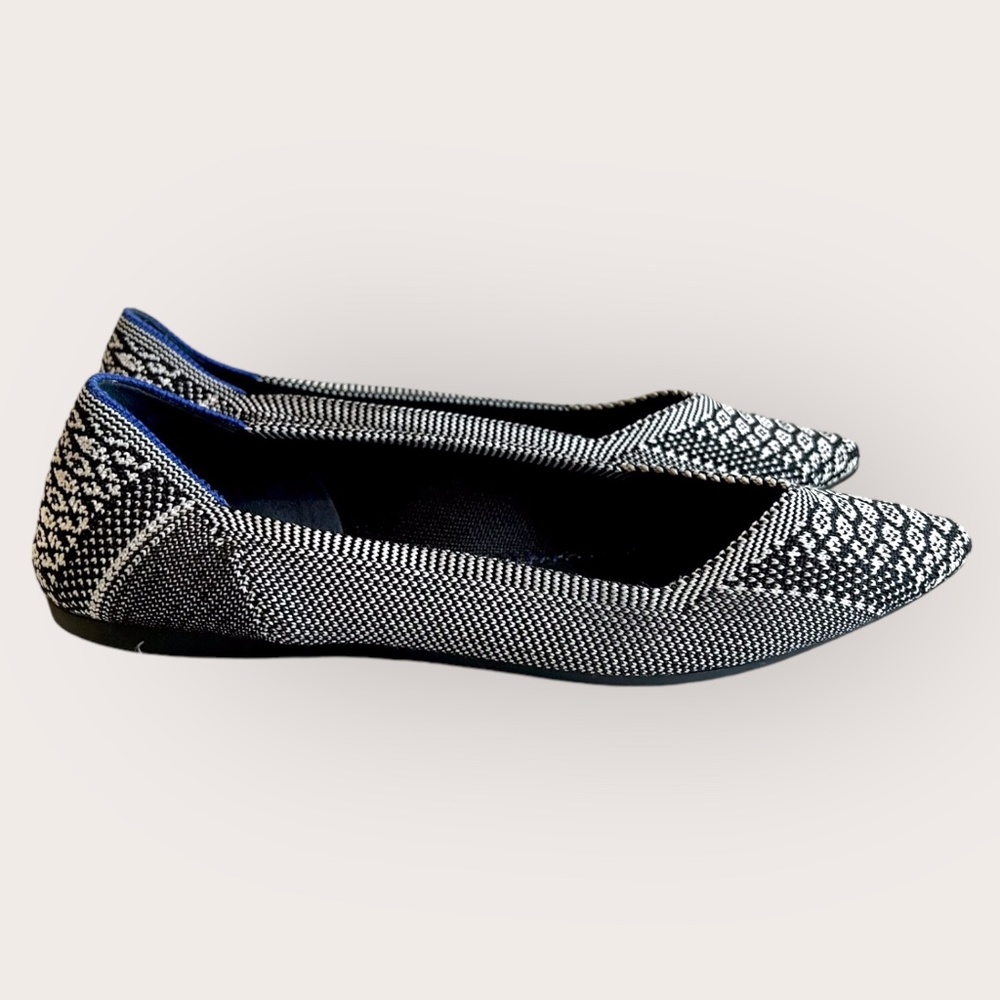 Rothy’s Rare Retired Python The Point Flats Black… - image 4